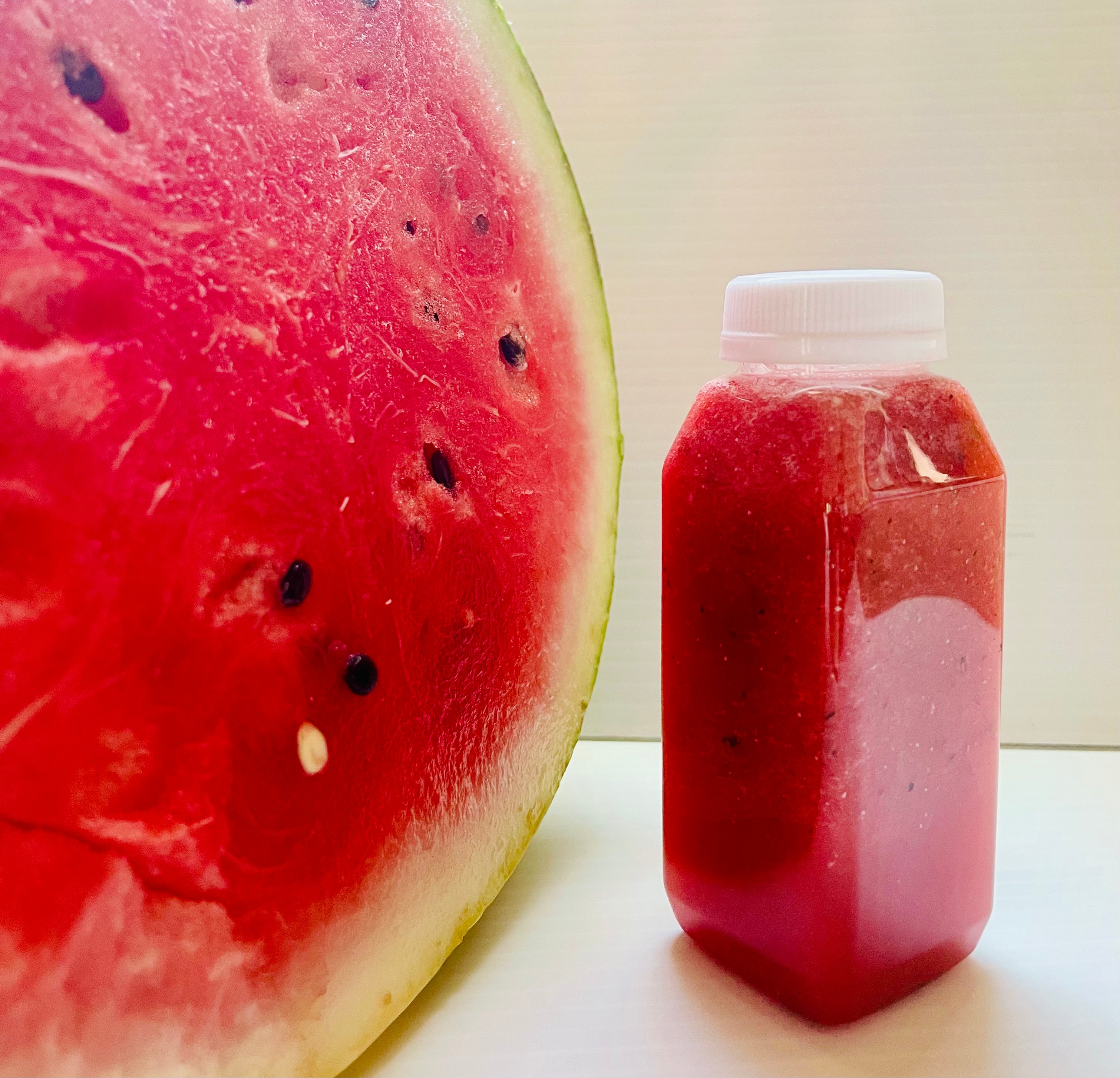 Seeded watermelon juice (8 fl oz)